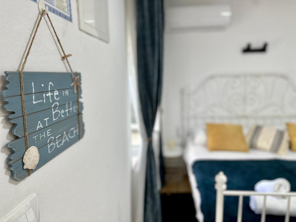 Matek Family & Studio Apartment Рованиска Екстериор снимка